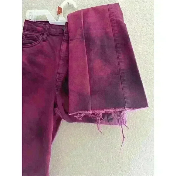 Hollister/ Social Tourist Women’s Pink And Black Tie Dye Jeans Size 5 - Picture 3 of 7